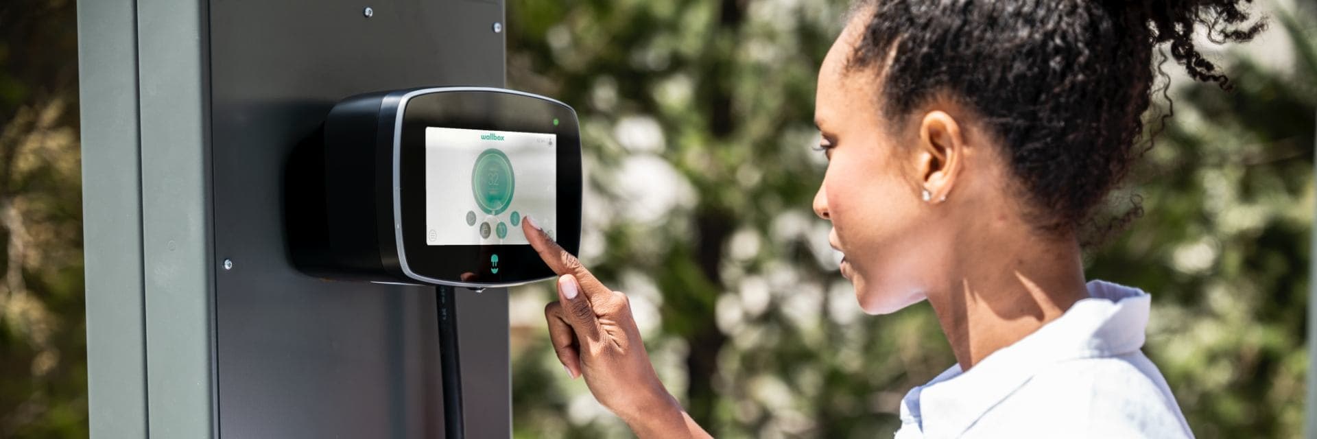 blog-Gama de cargadores Wallbox Commander 2-poster