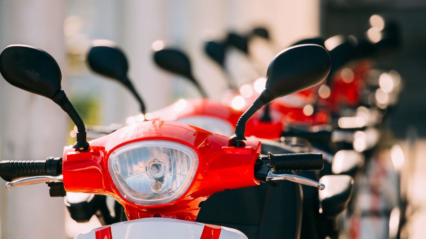 blog-Las 8 mejores motos eléctricas 125 cc-poster