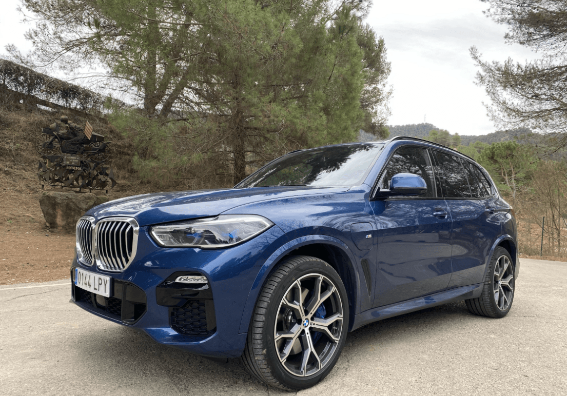 blog-10 mejores coches híbridos enchufables 2025-poster