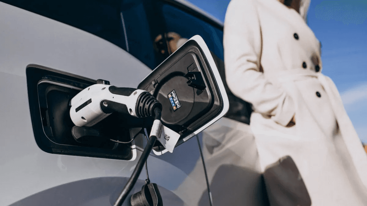 blog-Cifras de ventas de coches eléctricos de enero-poster