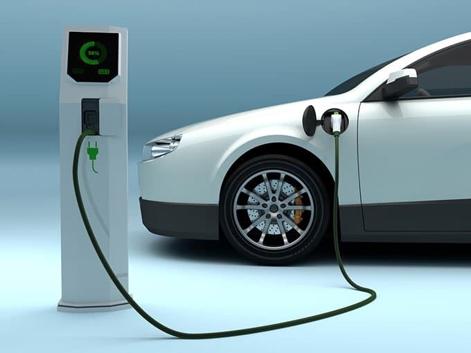 blog-¿Cuánto tarda en cargar un coche eléctrico?-poster
